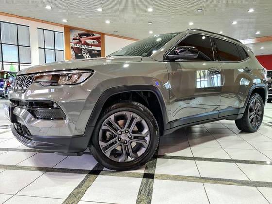 JEEP COMPASS 1.3 T270 TURBO FLEX LONGITUDE AT6